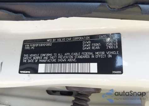 2013 Volvo S60 T5/T5 Platinum/T5 Premier/T5 Premier Plus z USA, uszkodzony, nr VIN YV1612FS3D1213952